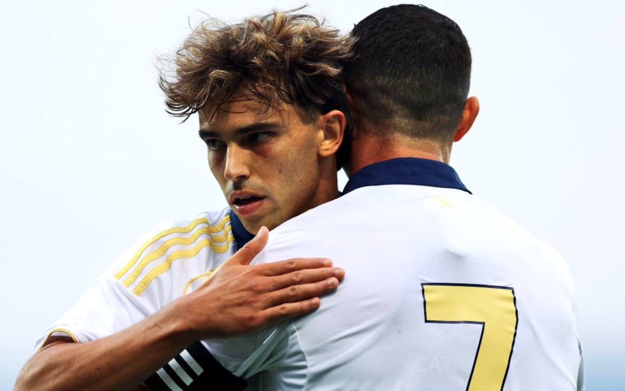 Cristiano Ronaldo ghi hat-trick kỷ niệm 12 năm cú ăn mừng ‘Siuuu’ - Ảnh 1.