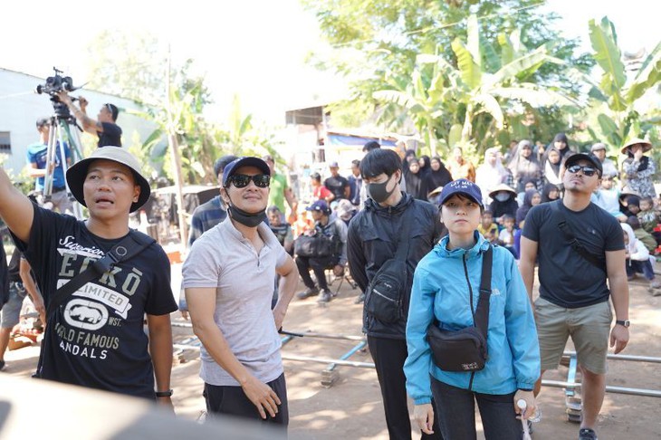 Đạo diễn Hàn tiết lộ kinh phí làm phim Tết 