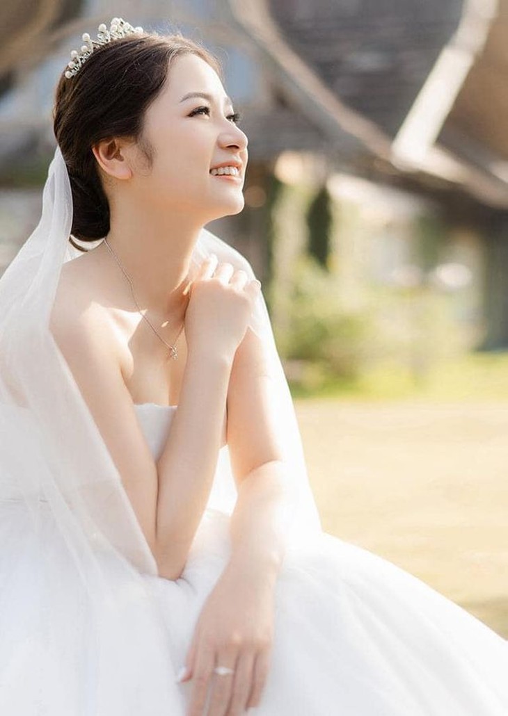 Cô gái lấy chồng sau một năm khi chị "rao bán" trên Facebook