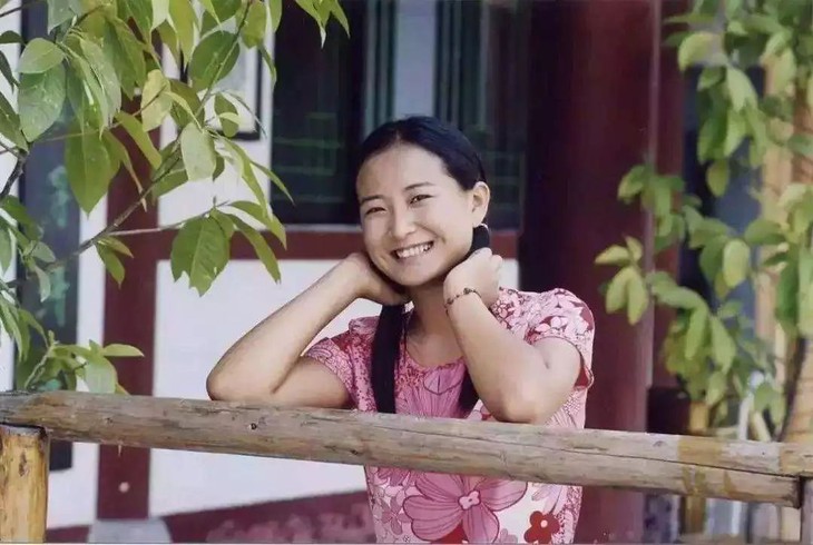 Hành trình thành ngôi sao triệu đô của nữ danh hài số một Cbiz