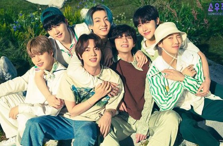 BTS vướng tranh cãi về ảnh ‘nhạy cảm’ và chuyện nhập ngũ của nhóm