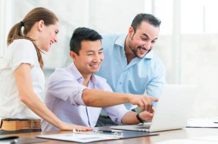 Simu Liu - từ kế toán viên bị sa thải đến siêu anh hùng Shang-chi