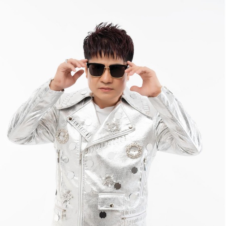 Chọc khán giả cười nghiêng ngả, Lương Gia Huy vẫn bị gỡ clip