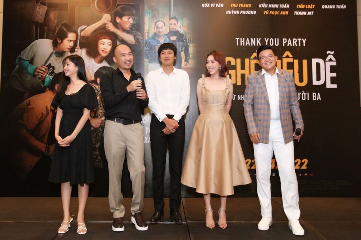 Quang Tuấn xuất hiện, 