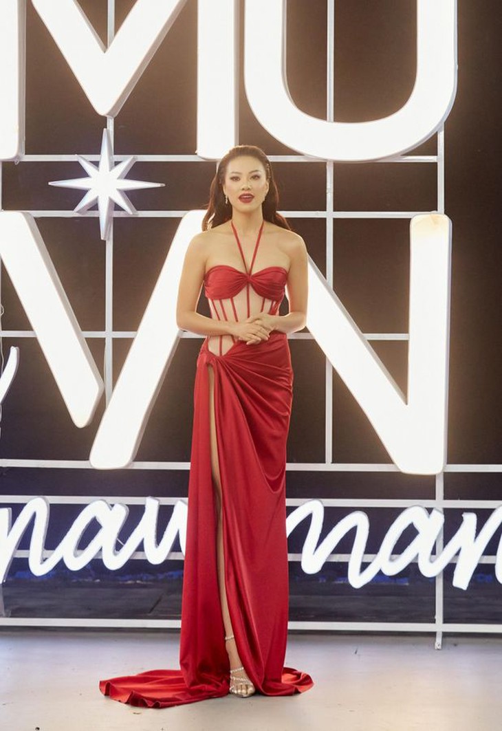 Á hậu Kim Duyên lên tiếng về "mối quan hệ" với đàn chị H"Hen Niê