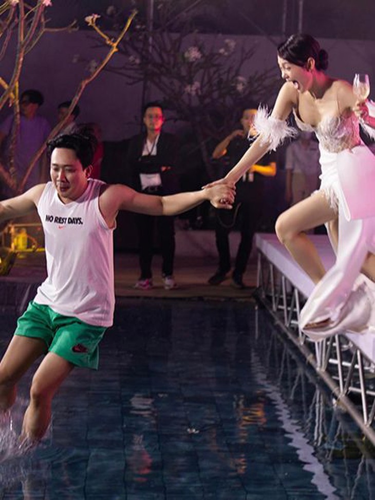 Trấn Thành hé lộ loạt ảnh ‘quậy banh nóc’ trong đám cưới Minh Hằng