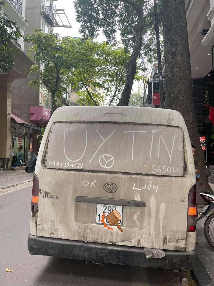 Ảnh vui 12-10: Khi bạn quá thích Maybach nhưng nhà không có điều kiện - Ảnh 1.