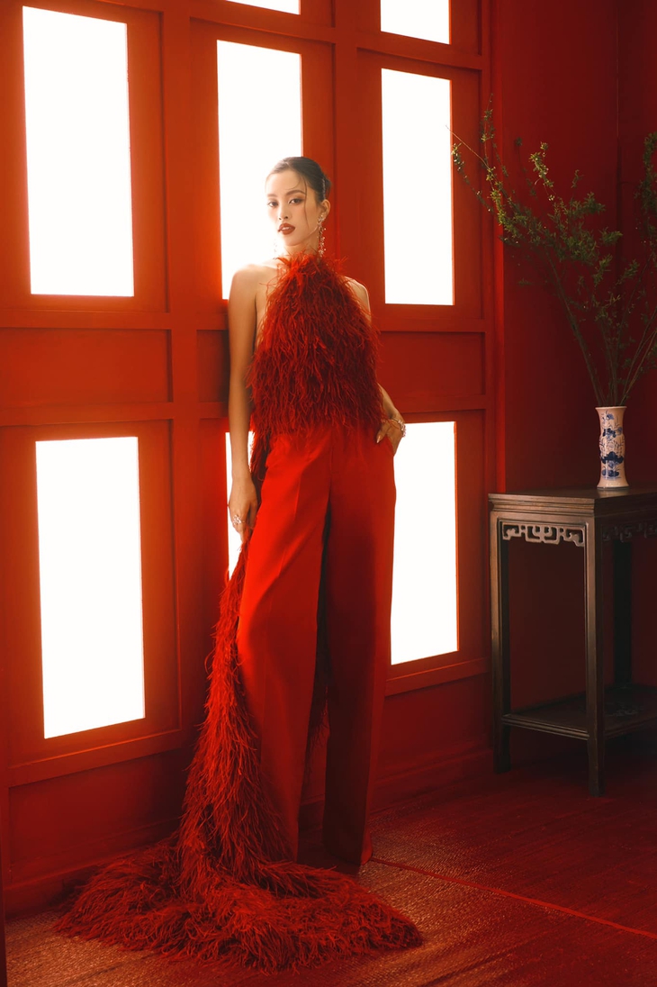 Tiểu Vy khoe vẻ đẹp rạng rỡ đậm chất Á Đông - Ảnh 7.