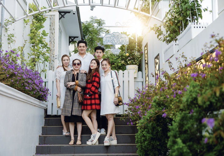 Ra đây mà xem... căn biệt thự 30 tỉ đồng của Kiều Linh ở Đà Lạt - Ảnh 5.