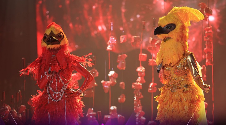 Tí Nâu và hội anh trai kết nghĩa tung hỏa mù khiến Trấn Thành há hốc - Ảnh 2.