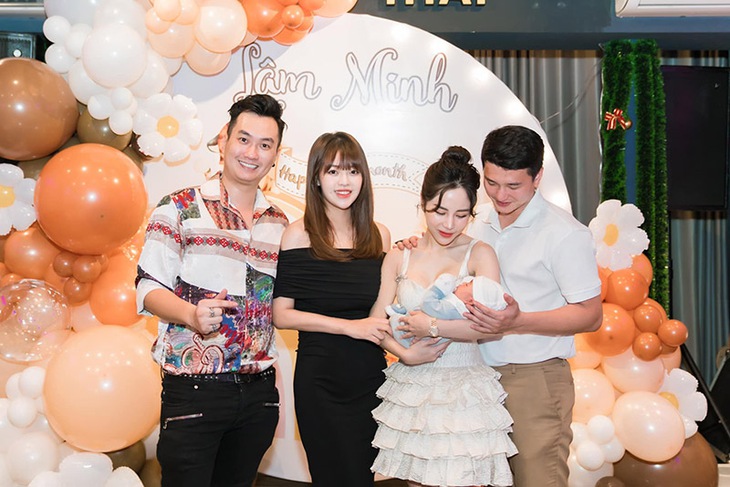 Ảnh vui sao Việt 24-10: Bảo Thy mê con trai nhà diễn viên Chi Bảo - Ảnh 8.