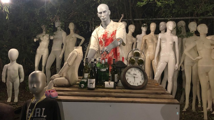 Săn thi thể ở bãi tha ma (nơ-canh) - Ảnh 4.