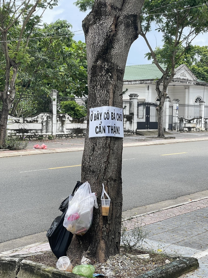 Ảnh vui 25-10: Con trai cưng ngâm Pokemon, siêu nhân vào rượu cho bố - Ảnh 3.