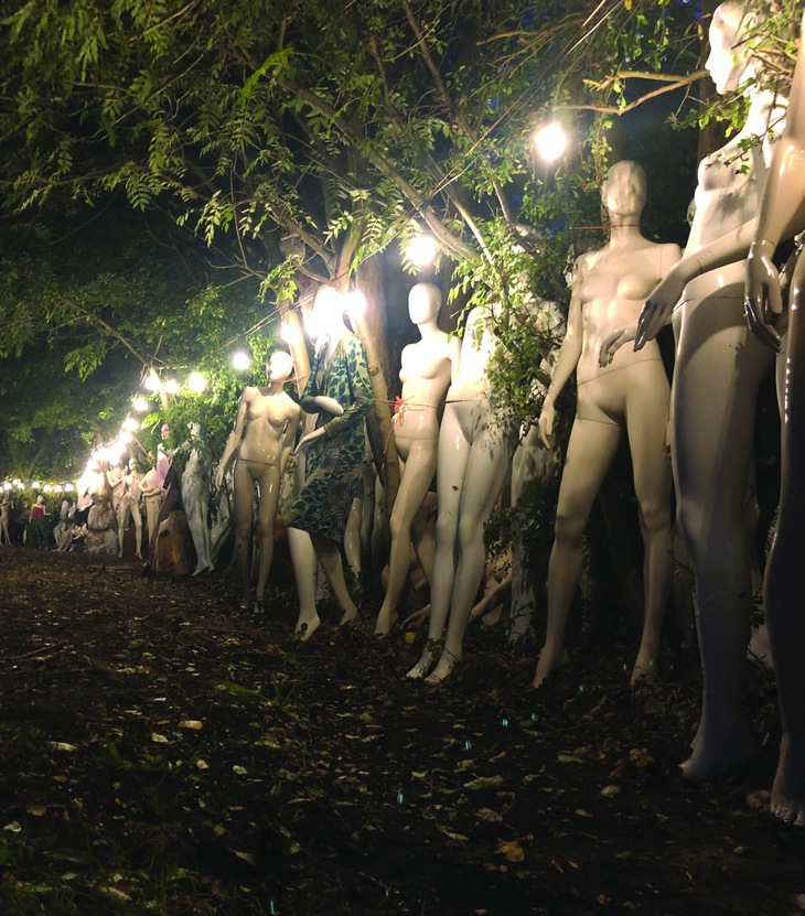 Săn thi thể ở bãi tha ma (nơ-canh) - Ảnh 3.