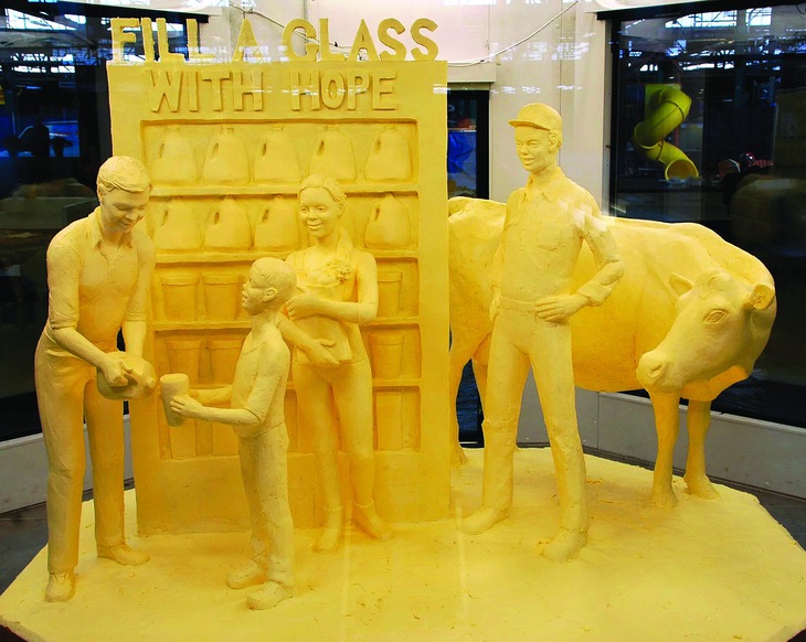 Những nghệ sĩ thổi hồn cho bơ - Ảnh 1.