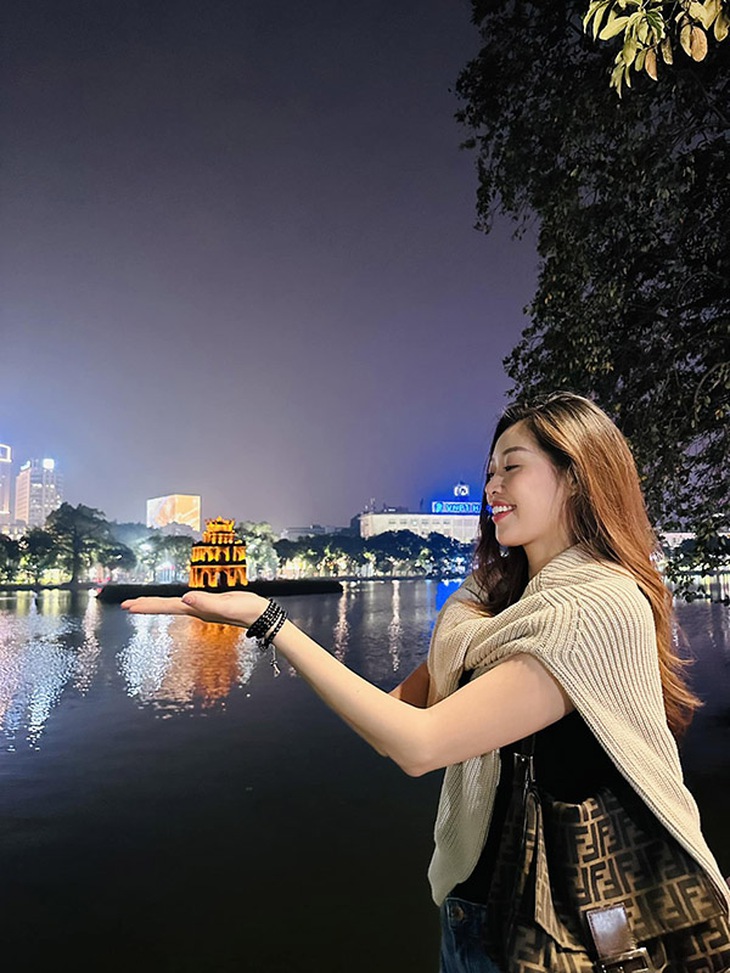 Ảnh vui sao Việt 27-10: Trường Giang gọi con gái là đệ tử - Ảnh 6.