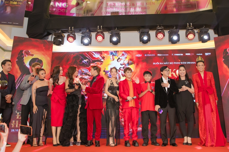 Chuyện thật như đùa: Kim Tử Long tưởng phim của Huỳnh Lập bị cấm vì hậu kỳ quá lâu - Ảnh 7.