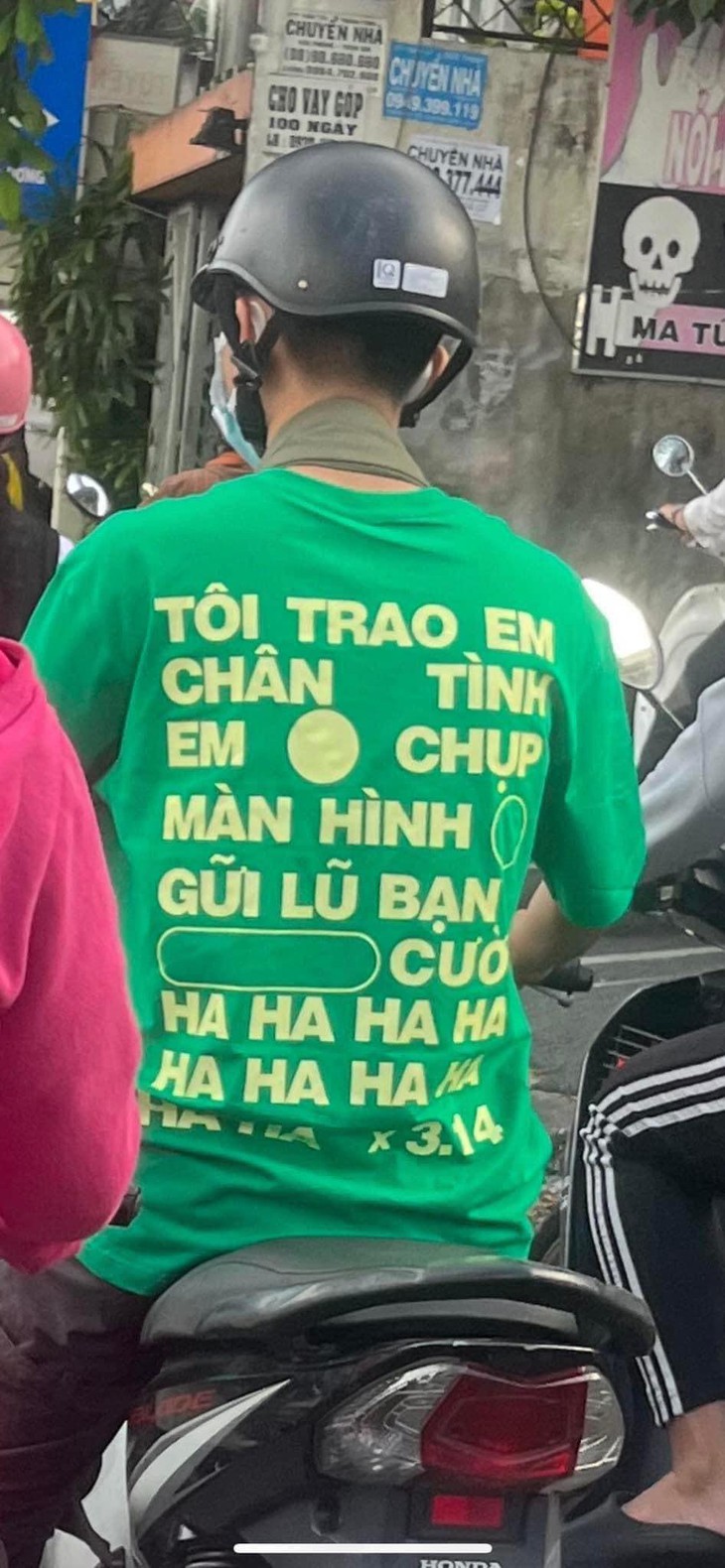 Ảnh vui 30-10: Chú heo buồn ngang khi bị chủ làm... rớt giữa đường - Ảnh 3.