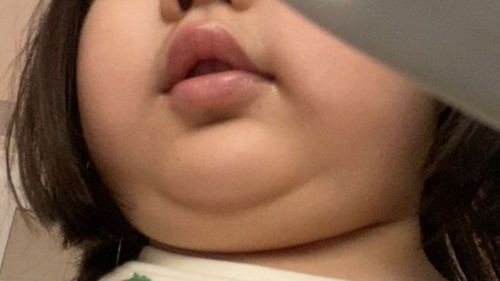 Bé gái 4 tuổi cosplay Halloween khiến netizen xứ Trung dậy sóng - Ảnh 8.