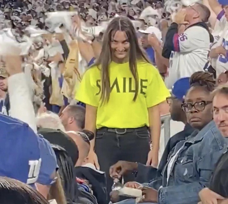 Chiêu quảng bá độc đáo hiệu quả của siêu phẩm kinh dị Cười - Ảnh 2.