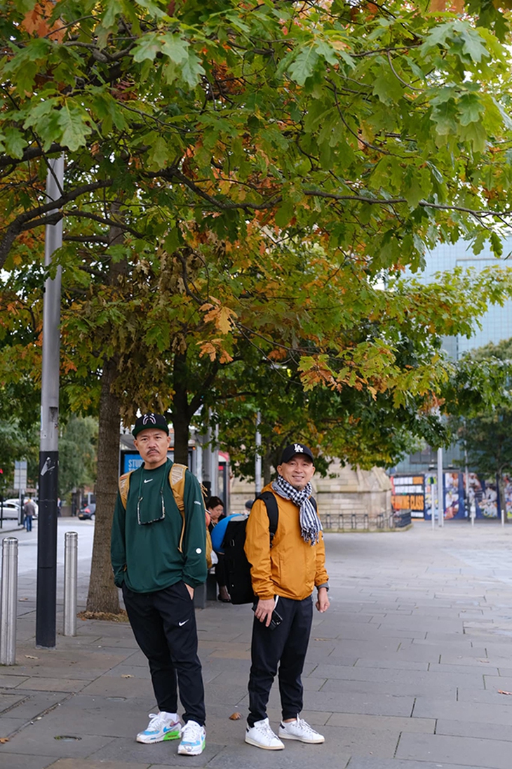 Ảnh vui sao Việt 5-10: Midu bị bạn bè ‘đánh úp’ mừng sinh nhật - Ảnh 9.