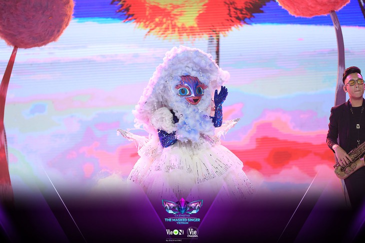 Loạt tên mới dành cho Lady Mây ra đời sau màn cover bản hit của Whitney Houston - Ảnh 2.