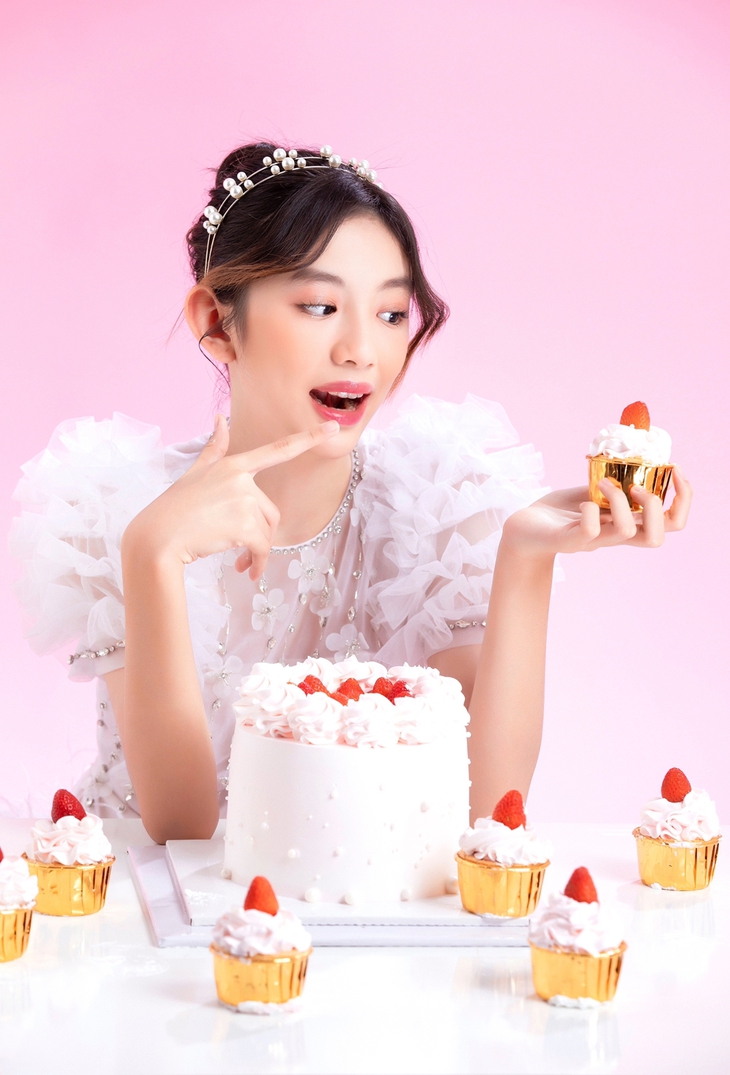 Hoa hậu Ngọc Diễm tiết lộ thú vị về cô con gái 12 tuổi Chiko - Ảnh 4.