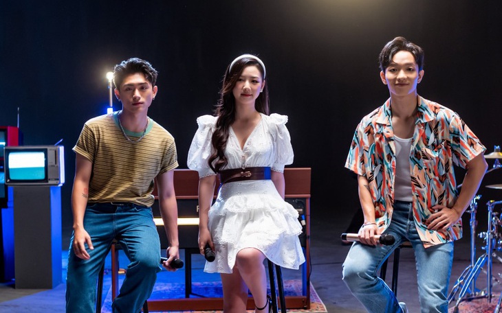 Hoàng Dũng, Amee và Grey D 