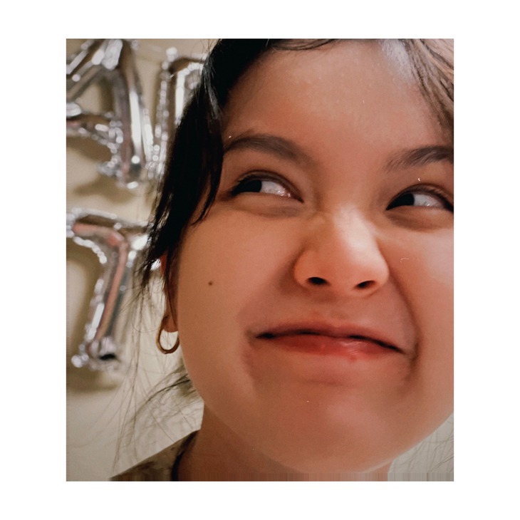 Hải Tú đăng ảnh mừng sinh nhật làm dấy lên tin đồn mới - Ảnh 2.