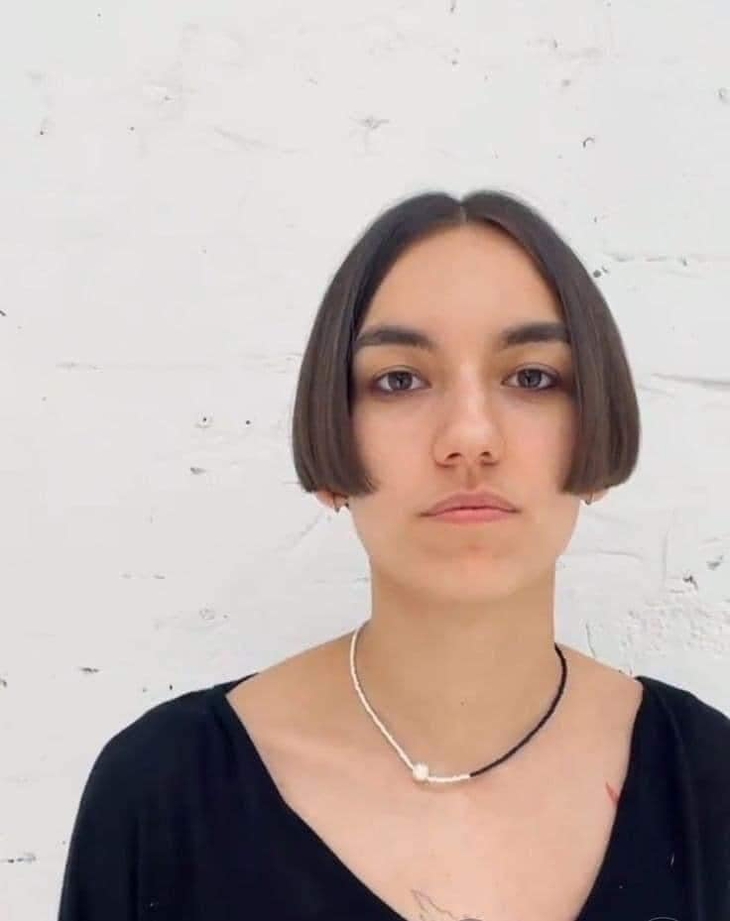 Loạt kiểu tóc khóc thét của hội chị em cá tính - Ảnh 2.