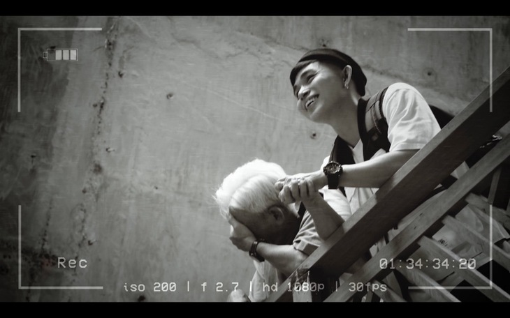 Vào mùa lễ hội tưng bừng, Jun Phạm bỗng hỏi một câu... so deep - Ảnh 1.