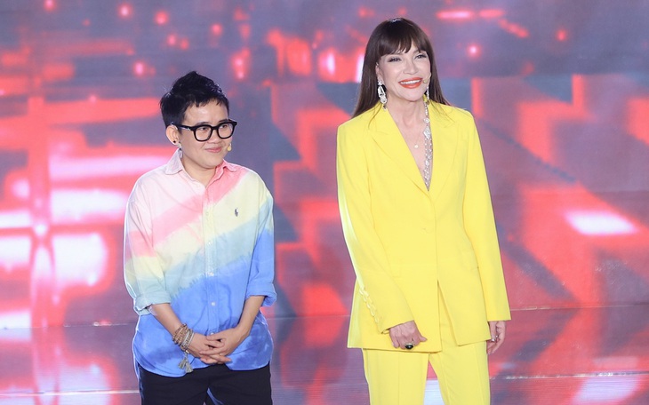 Thanh Hà - Phương Uyên cùng 