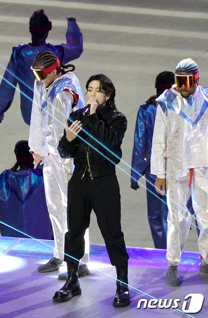 MV Dreamers của Jungkook hot trở lại sau chiến thắng của Hàn Quốc ở World Cup - Ảnh 1.