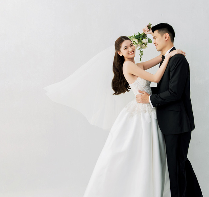 Cộng đồng mạng nhầm lẫn chồng doanh nhân của á hậu Thùy Dung là người mẫu - Ảnh 1.