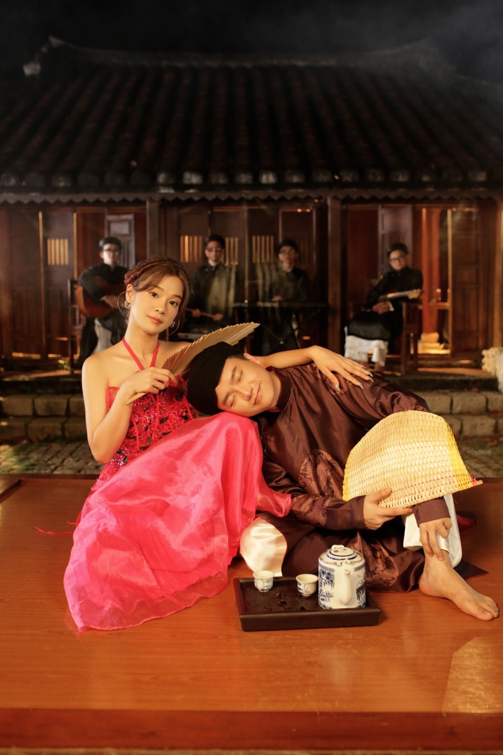 Bật cười với phiên bản đối đáp Ừ em xin lỗi của Hoàng Yến Chibi - Ảnh 4.