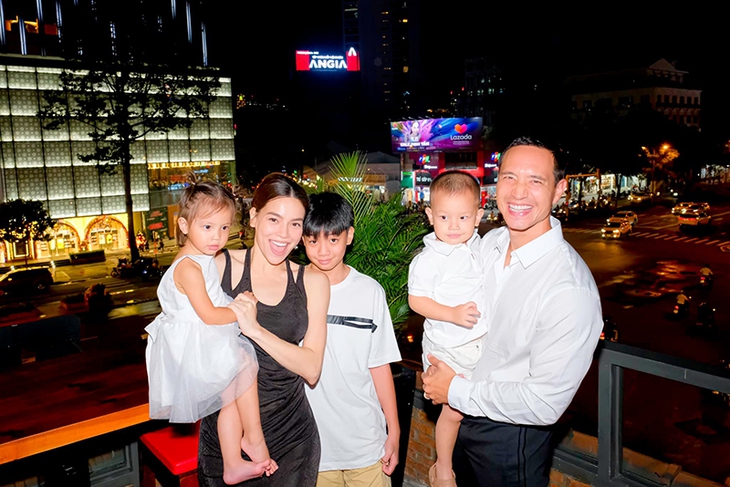 Lisa - Leon nhà Hồ Ngọc Hà cười tít mắt trong tiệc sinh nhật 2 tuổi - Ảnh 5.