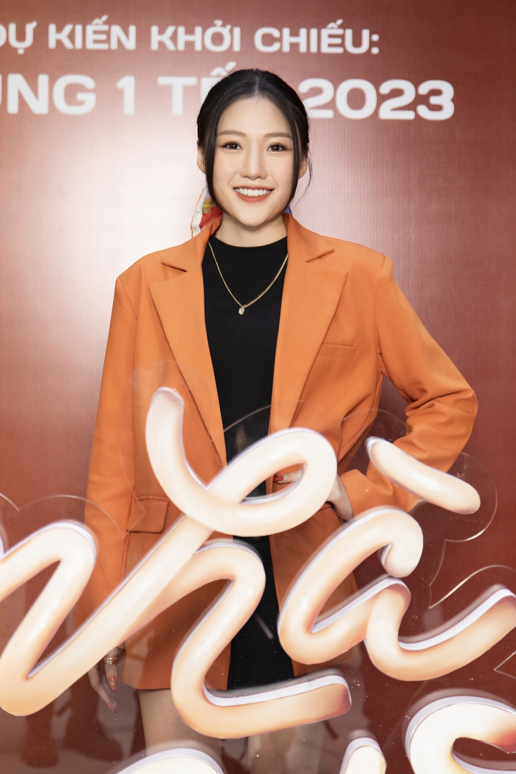 Uyển Ân: Khi quay Nhà bà Nữ, A Xìn như Bà La Sát vậy! - Ảnh 2.