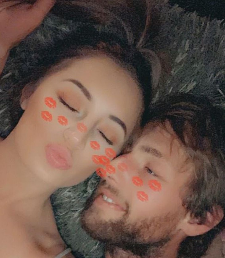 Cô gái đối mặt án tù vì nhắn 1.500 tin nhắn để níu kéo tình yêu - Ảnh 1.