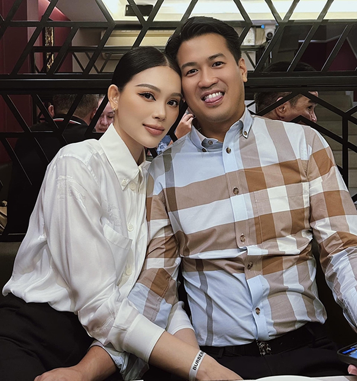 Ảnh vui sao Việt 18-12: Quách Tuấn Du mong Hoài Linh được khán giả yêu nhiều hơn - Ảnh 5.