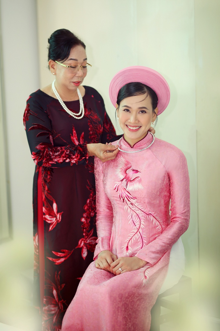 Lễ cưới cây nhà lá vườn của hoa hậu Dương Mỹ Linh - Ảnh 7.