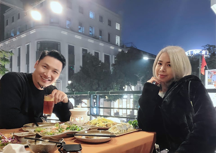 Ảnh vui sao Việt 21-12: Minh Dự hối hận vì cắt tóc đôi với Tiểu Vy - Ảnh 6.