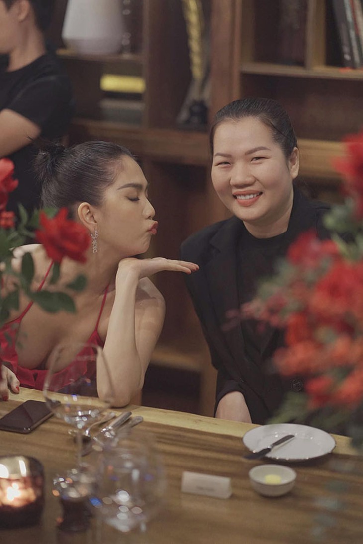 Ảnh vui sao Việt 30-12: Ninh Dương Lan Ngọc mặt mày lem luốc - Ảnh 7.