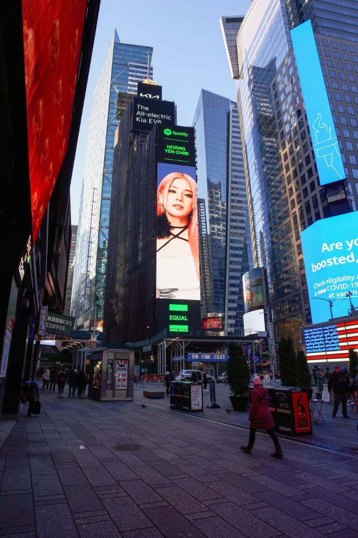 Isaac xuất hiện theo cách đặc biệt, gây ‘sóng gió’ trong MV mới của Hoàng Yến Chibi - Ảnh 6.