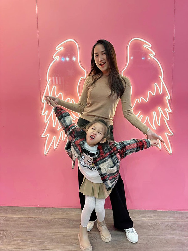 Ảnh vui sao Việt 30-12: Ninh Dương Lan Ngọc mặt mày lem luốc - Ảnh 11.