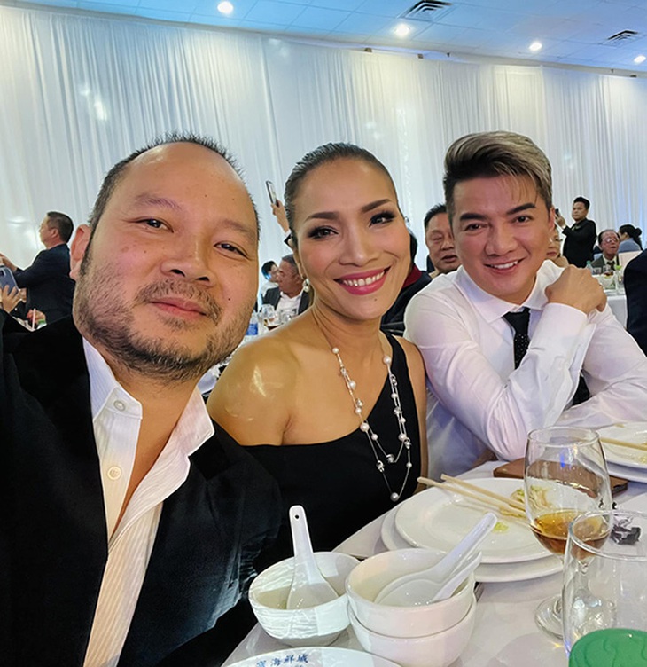 Ảnh vui sao Việt 4-12: Trường Giang bị vợ ‘troll’ khi khen body đẹp - Ảnh 4.