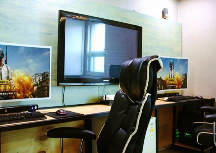 Thanh niên Hàn vào nhà nghỉ để... chơi game! - Ảnh 1.
