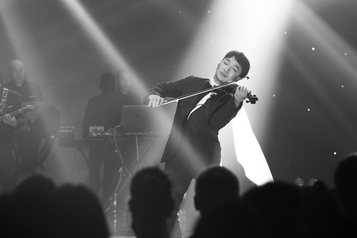 Muốn biết cái giá của đam mê nghệ thuật, hãy nhìn Hoàng Rob - Ảnh 6.