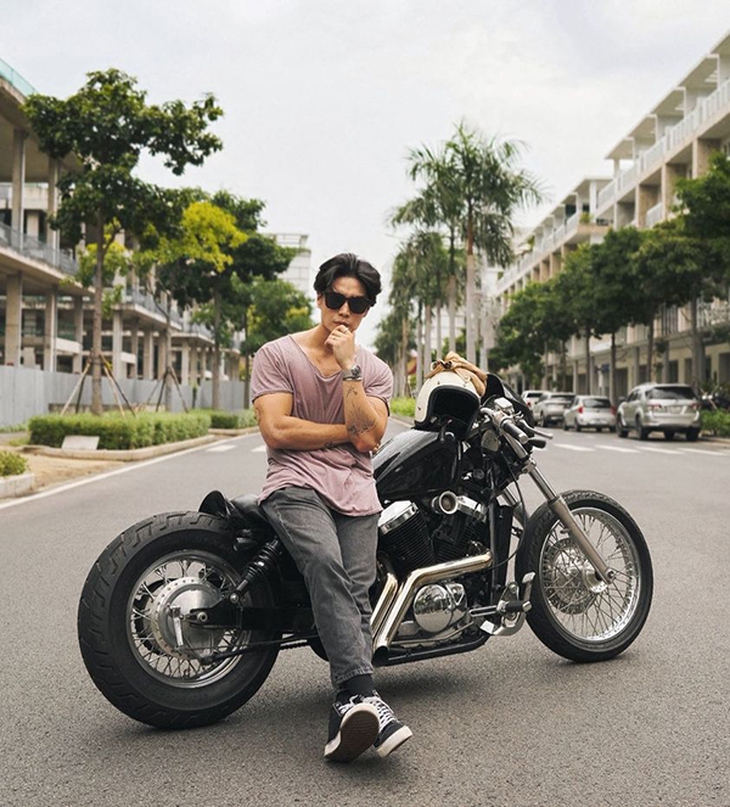 Ảnh vui sao Việt 26/7: Hồ Ngọc Hà nóng bỏng ở trời Âu - Ảnh 4.