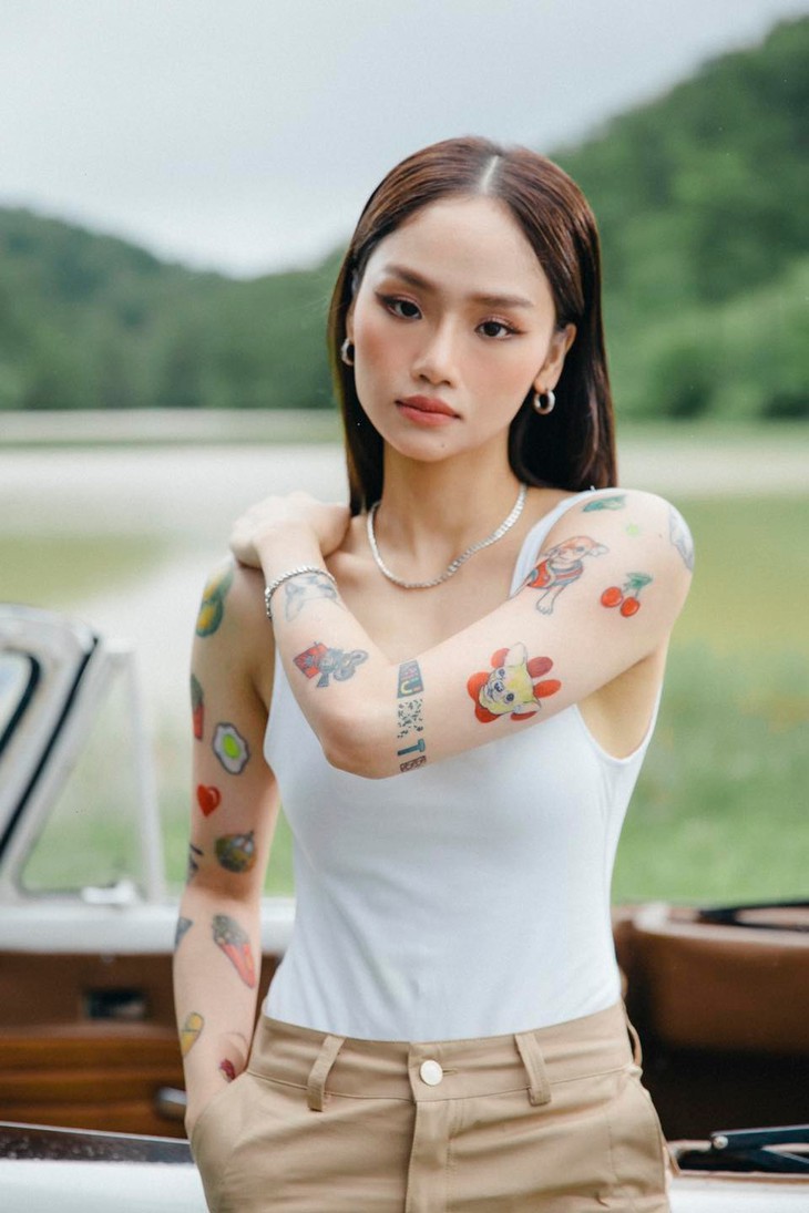 Ngẩn tò te vì loạt hình xăm siêu nhí nhố của Miu Lê trong version mới của Vì mẹ anh bắt chia tay - Ảnh 4.