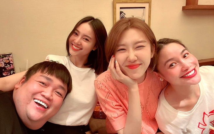 Ảnh vui sao Việt 28/7: Hồng Nhung sánh đôi bạn trai ngoại quốc dự tiệc - Ảnh 4.